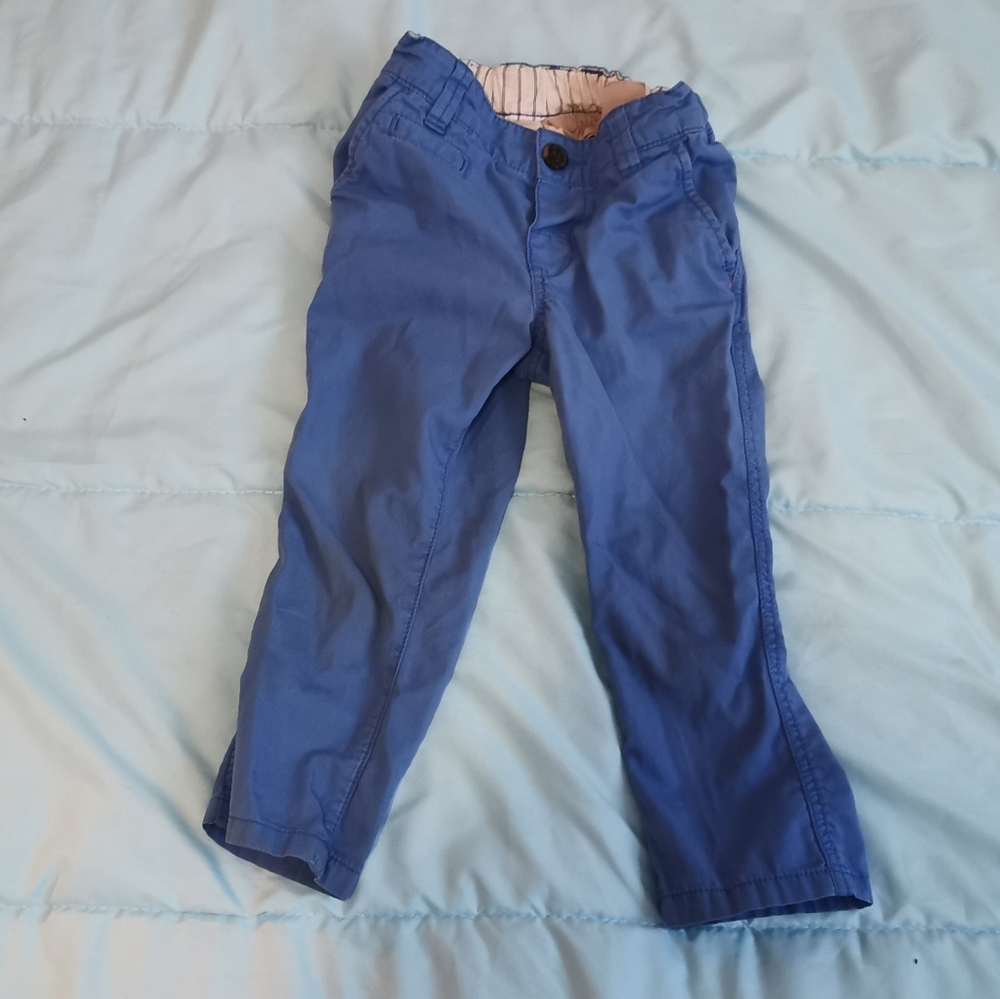 3/25$💚Casual boy pants size 2T